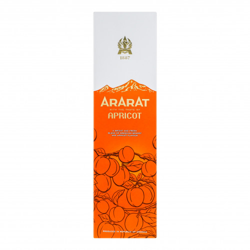 Напій алкогольний 0.7л 35% міцний Apricot Ararat к/у